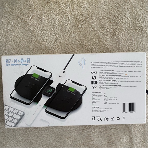 Triple iPhone/Android Phone & Watch Charger - Picture 12 of 13